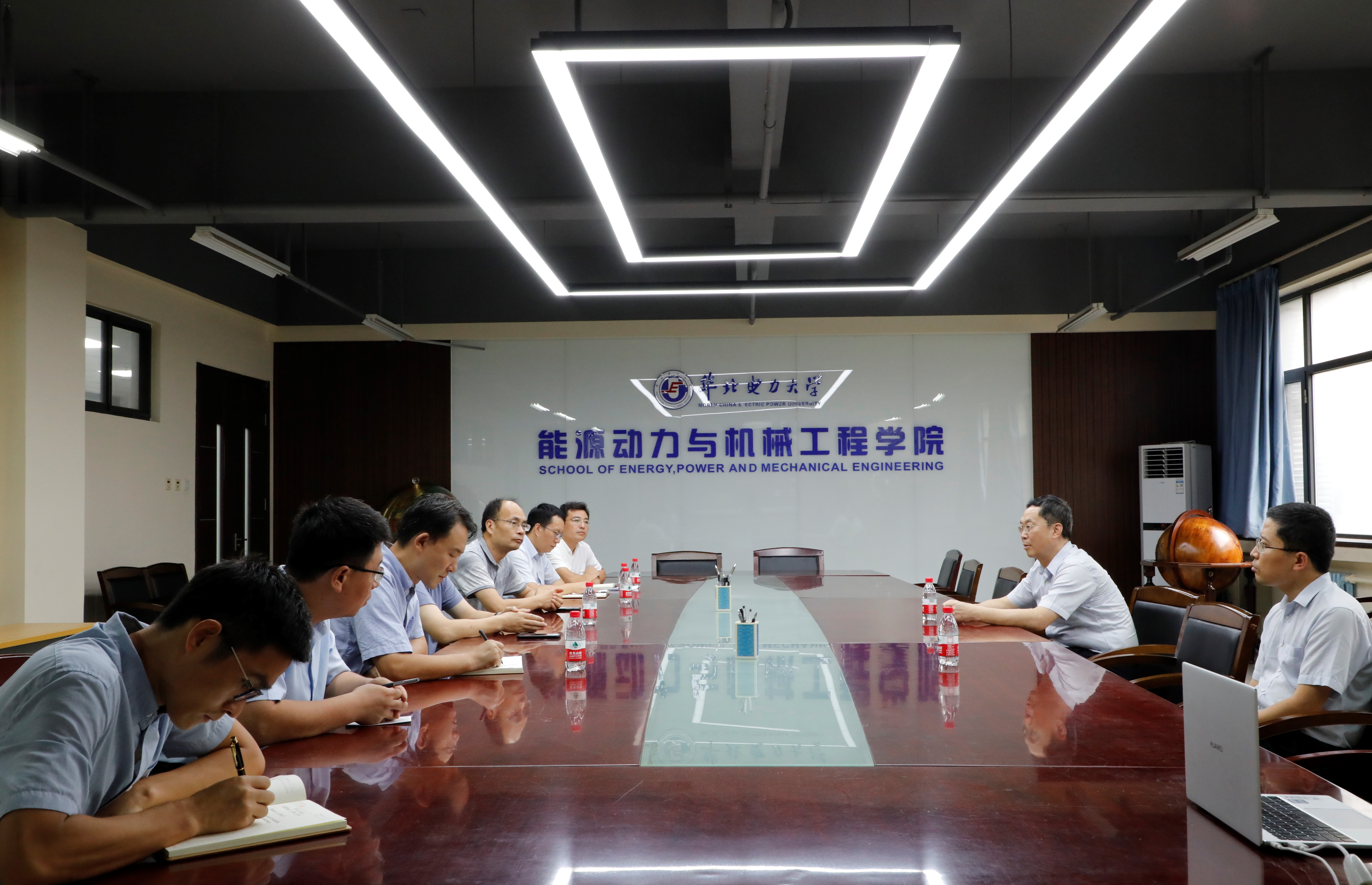 4cb3d3284d8e4fceaee23da63974bfda.jpg 4cb3d3284d8e4fceaee23da63974bfda.jpg